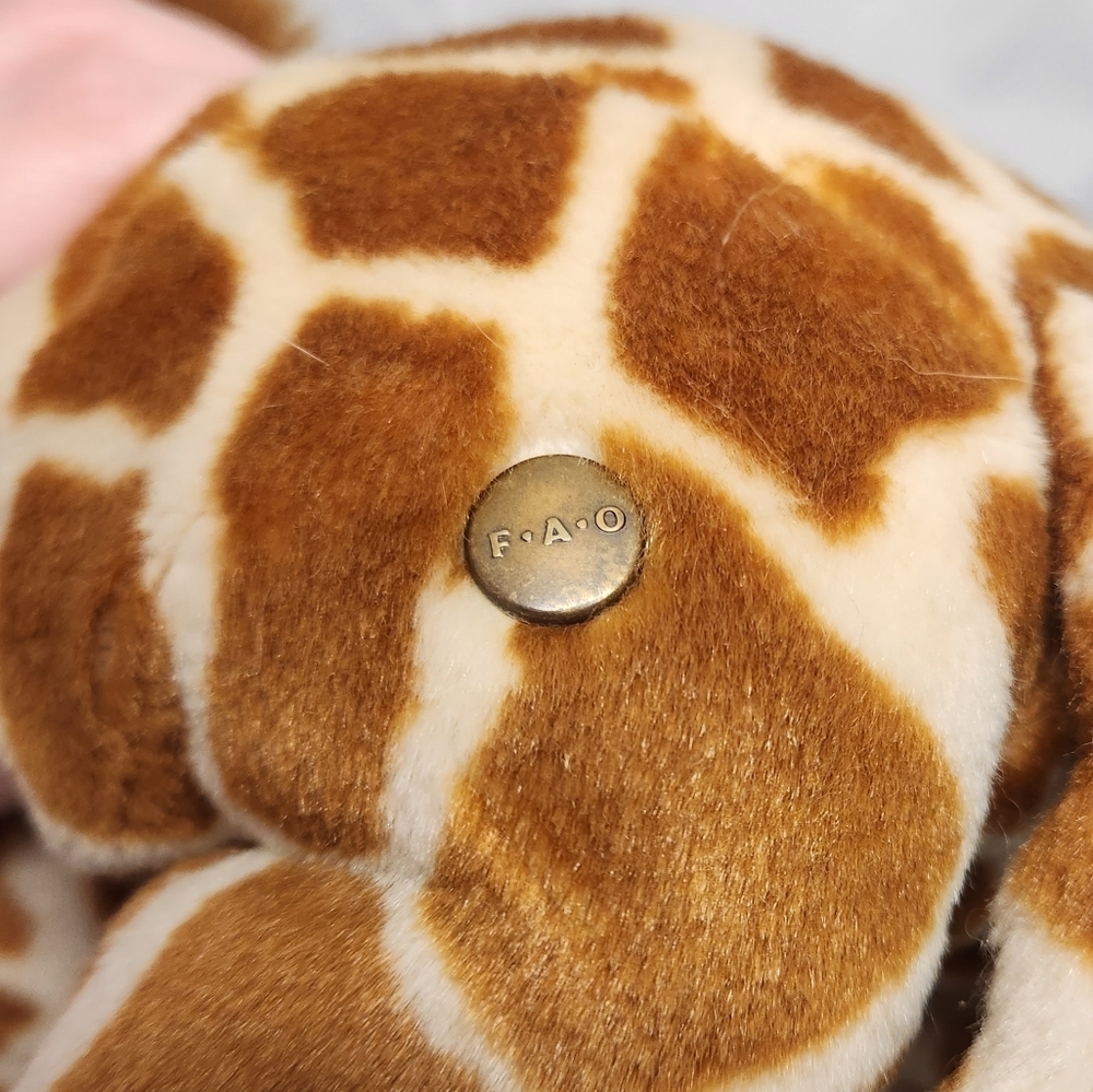 14” F.A.O 2012 Giraffe Plush Stuffed Animal - Picture 10 of 12